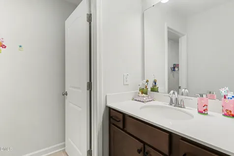 1012 Foggy Point Trail Knightdale NC 27545