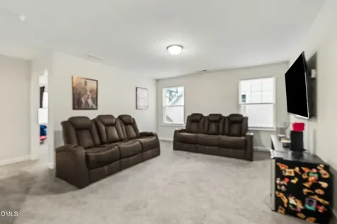 1012 Foggy Point Trail Knightdale NC 27545