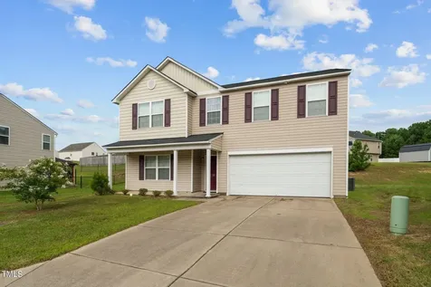 16 Summerwood Lane Lillington NC 27546