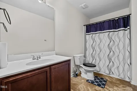 16 Summerwood Lane Lillington NC 27546