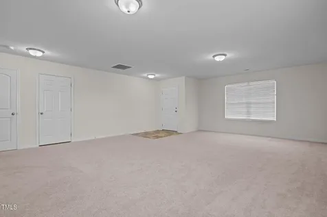 16 Summerwood Lane Lillington NC 27546