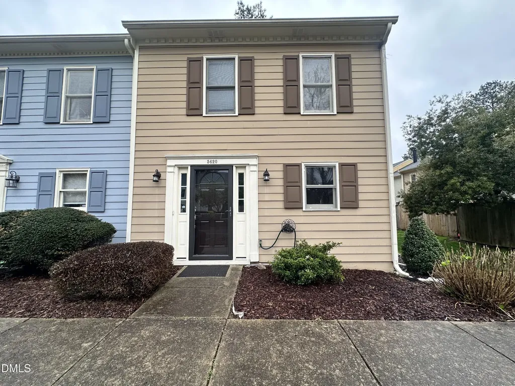 5620 Bridgetowne Way Raleigh NC 27609