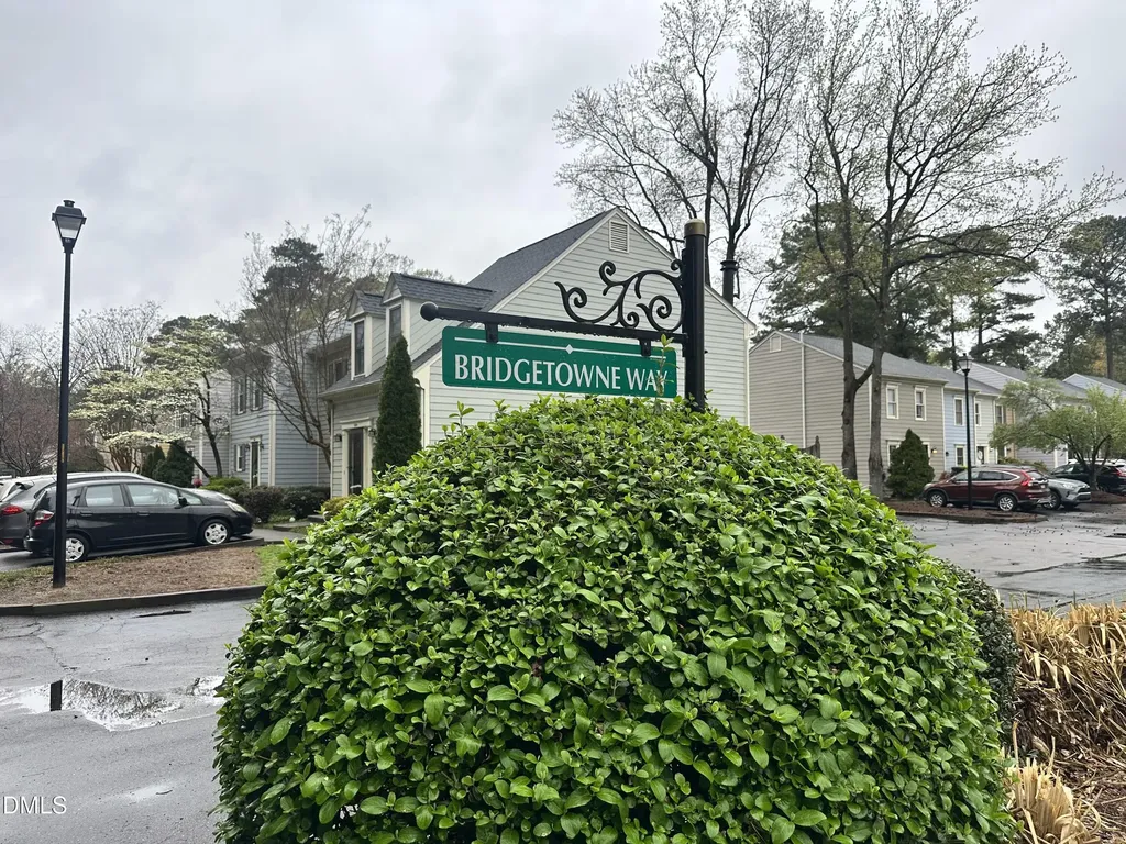 5620 Bridgetowne Way Raleigh NC 27609
