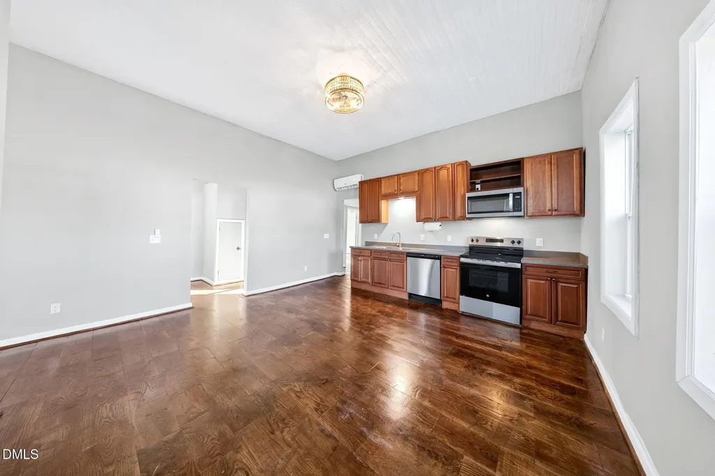 309 N Wilson Avenue Dunn NC 28334