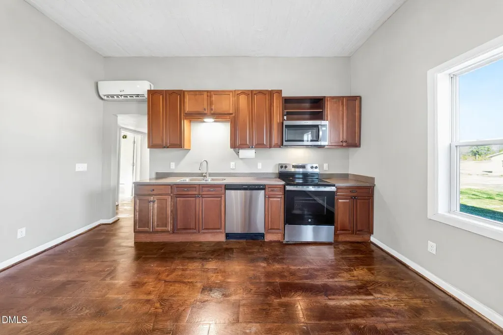 309 N Wilson Avenue Dunn NC 28334