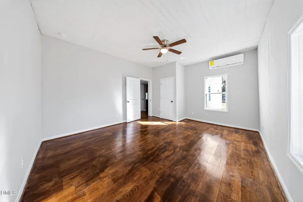 309 N Wilson Avenue Dunn NC 28334