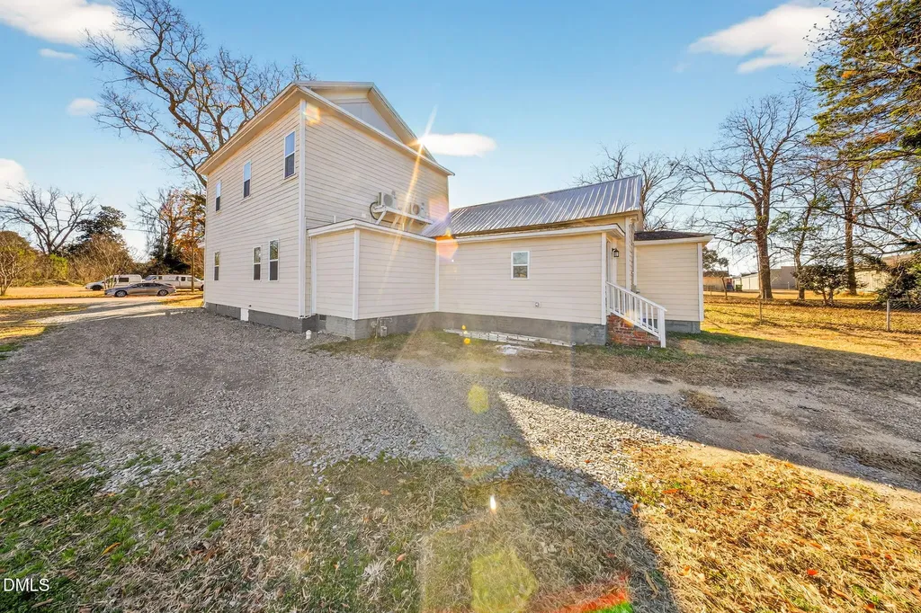 309 N Wilson Avenue Dunn NC 28334