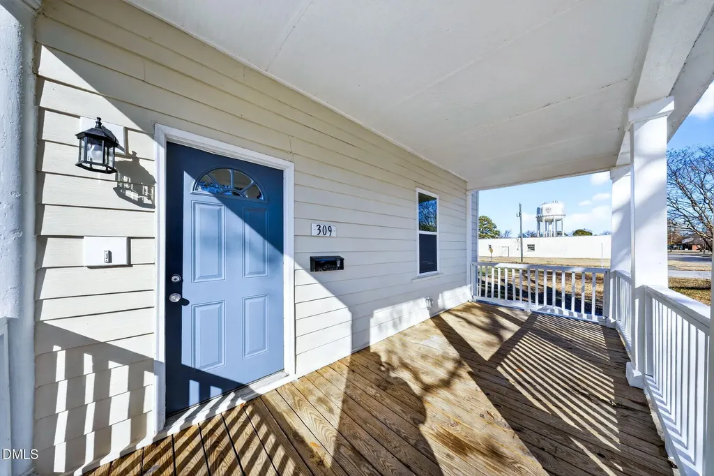 309 N Wilson Avenue Dunn NC 28334