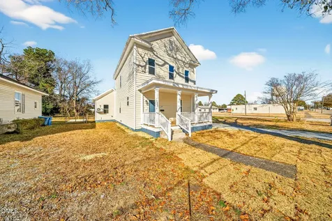 309 N Wilson Avenue Dunn NC 28334