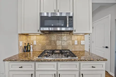 1004 Manderleigh Drive Knightdale NC 27545