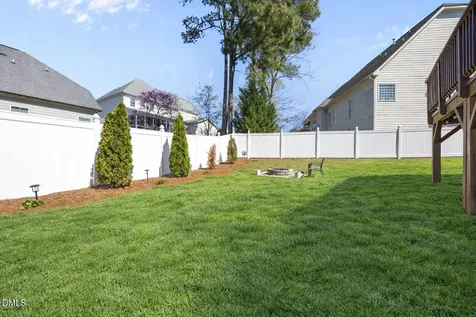 1004 Manderleigh Drive Knightdale NC 27545