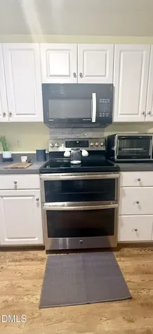 2221 Delaney Drive Burlington NC 27215