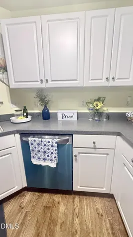 2221 Delaney Drive Burlington NC 27215