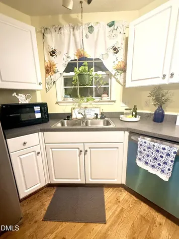 2221 Delaney Drive Burlington NC 27215