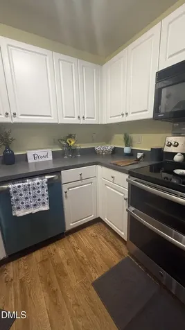 2221 Delaney Drive Burlington NC 27215
