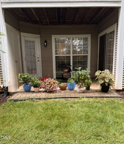 2221 Delaney Drive Burlington NC 27215