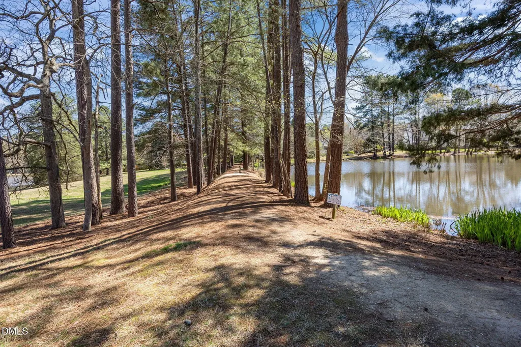 2117 Carriage Way Chapel Hill NC 27517