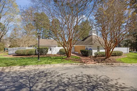 2117 Carriage Way Chapel Hill NC 27517