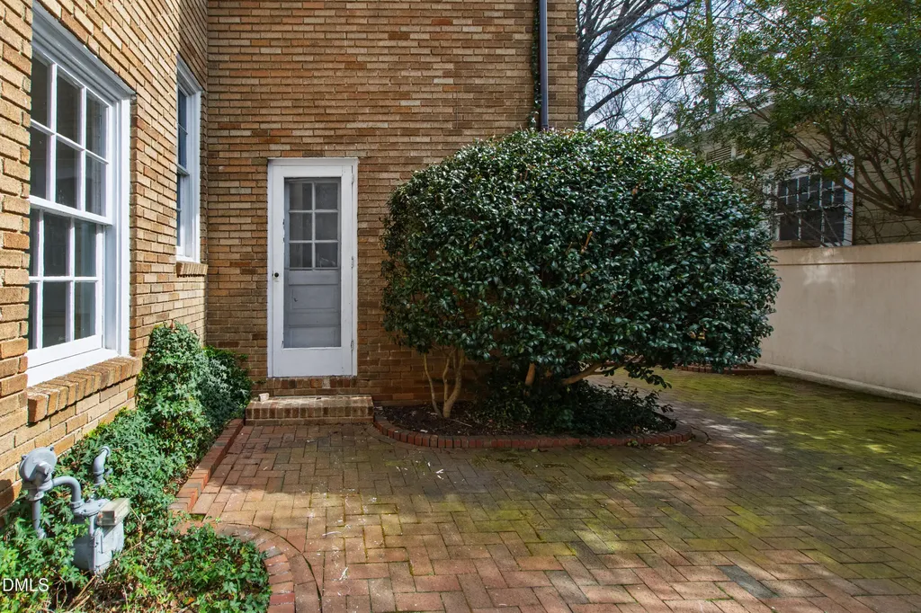 1313 College Place Raleigh NC 27605