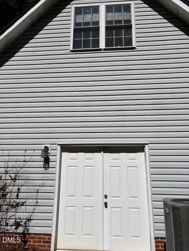 210 Donnibrook Run Fuquay Varina NC 27526