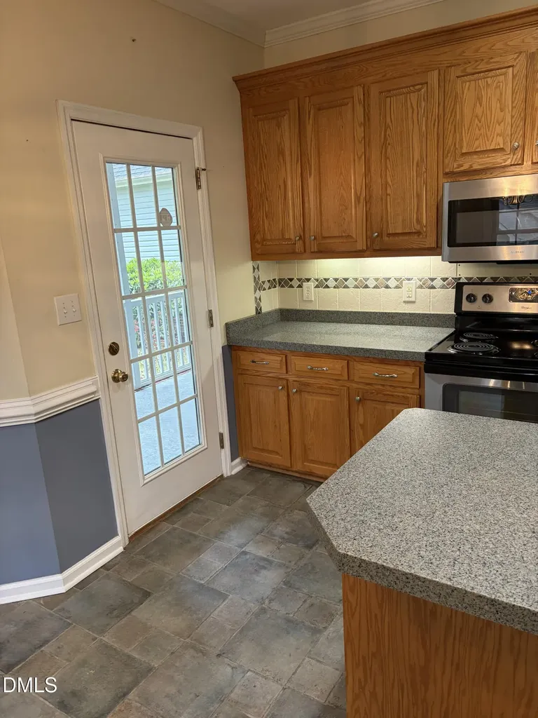 210 Donnibrook Run Fuquay Varina NC 27526