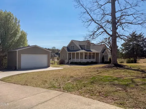 1071 Darius Pearce Road Youngsville NC 27596