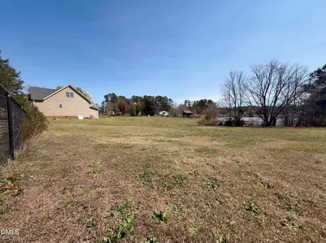 1071 Darius Pearce Road Youngsville NC 27596
