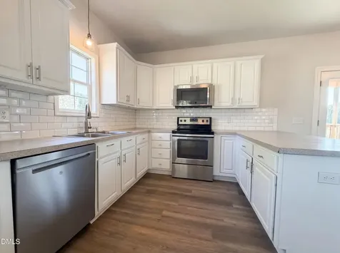 1071 Darius Pearce Road Youngsville NC 27596