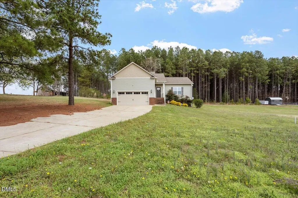 165 Turlington Road Dunn NC 28334