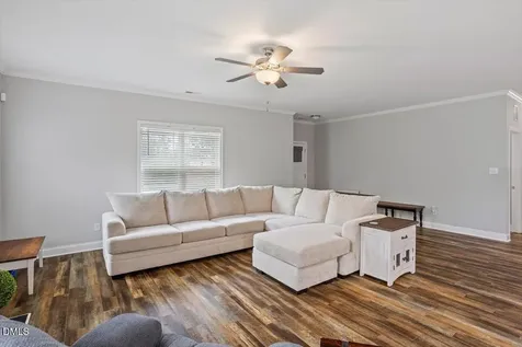 165 Turlington Road Dunn NC 28334