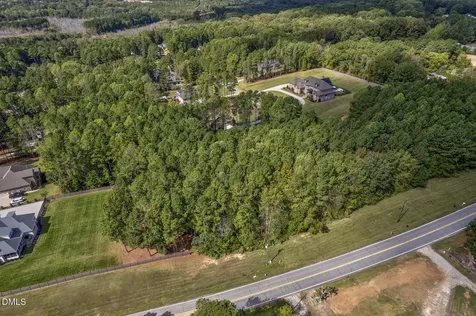 3327 Oak Leaf Drive Rocky Mount NC 27804