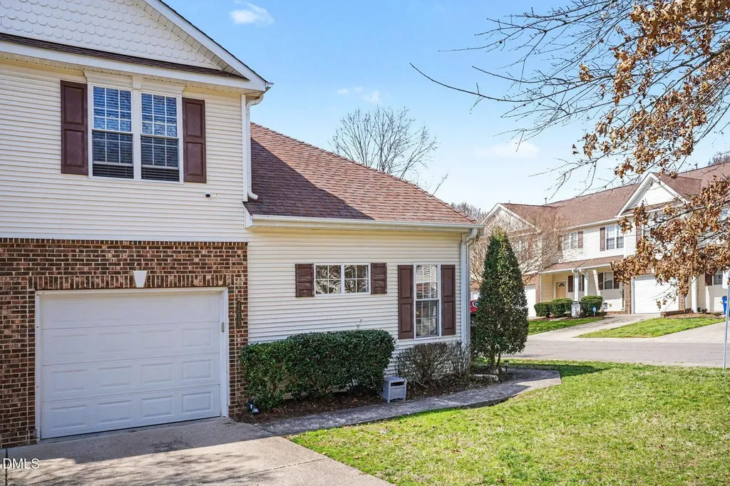 4655 Pooh Corner Drive Raleigh NC 27616