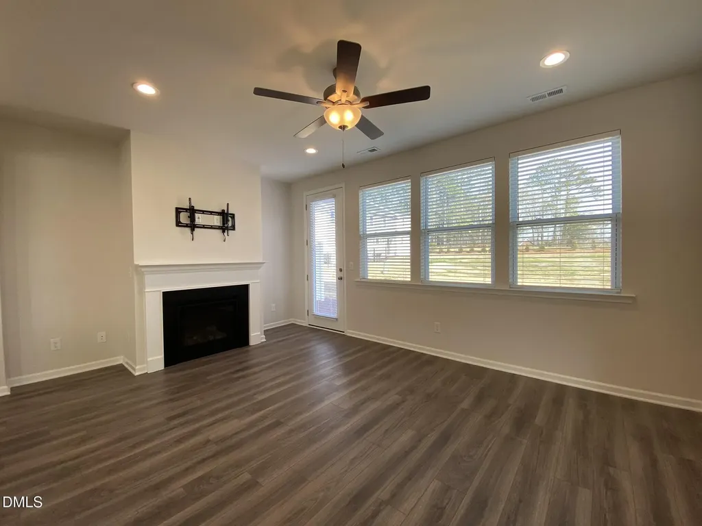 760 Creekway Drive Fuquay Varina NC 27526