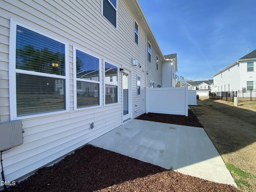 760 Creekway Drive Fuquay Varina NC 27526