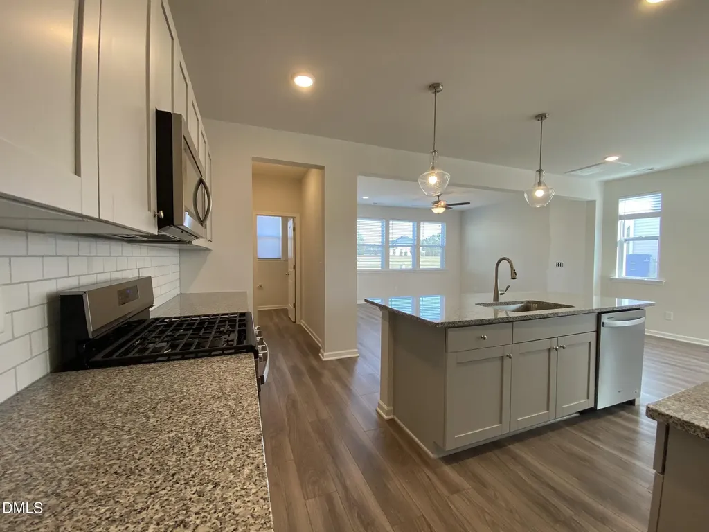 760 Creekway Drive Fuquay Varina NC 27526