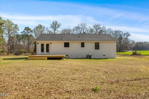 598 Bentonville Road Four Oaks NC 27524