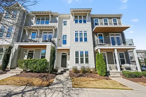 713 Peakland Place Raleigh NC 27604
