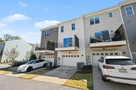 713 Peakland Place Raleigh NC 27604