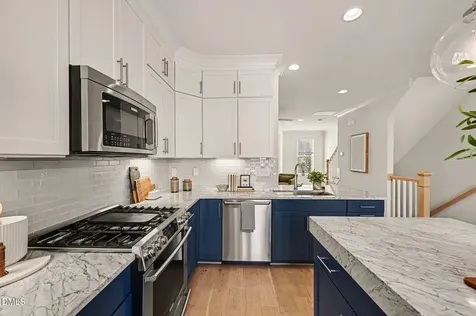 713 Peakland Place Raleigh NC 27604