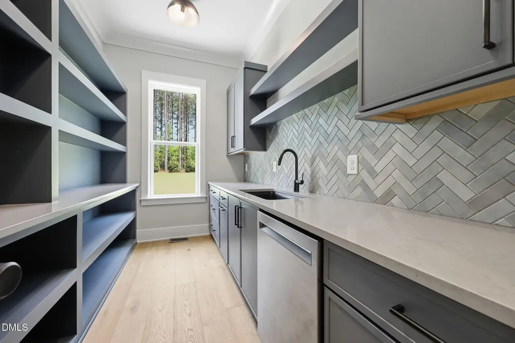 2805 Theresa Eileen Way Raleigh NC 27603