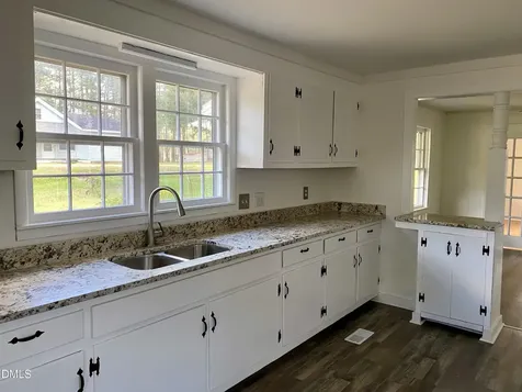 183 Red Hill Loop Road Warrenton NC 27589