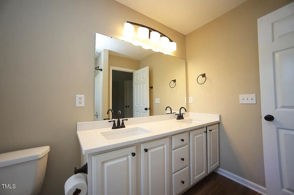 2742 Andover Glen Road Raleigh NC 27604
