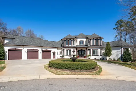 1326 Lochshire Drive Burlington NC 27215