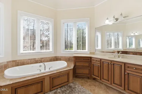 1326 Lochshire Drive Burlington NC 27215