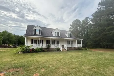 344 J B Leonard Road Castalia NC 27816