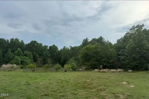 344 J B Leonard Road Castalia NC 27816