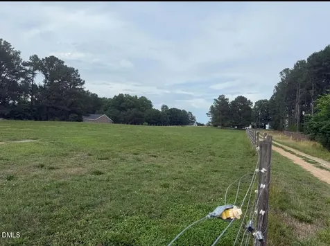 344 J B Leonard Road Castalia NC 27816