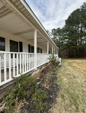 330 J B Leonard Road Castalia NC 27816