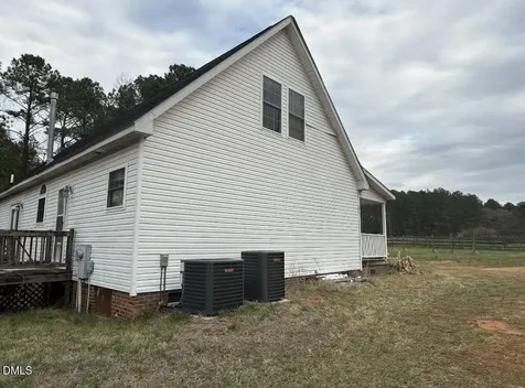 330 J B Leonard Road Castalia NC 27816