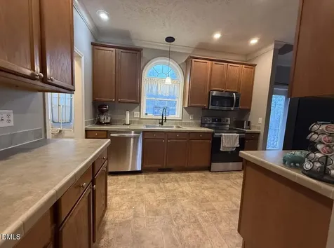 330 J B Leonard Road Castalia NC 27816